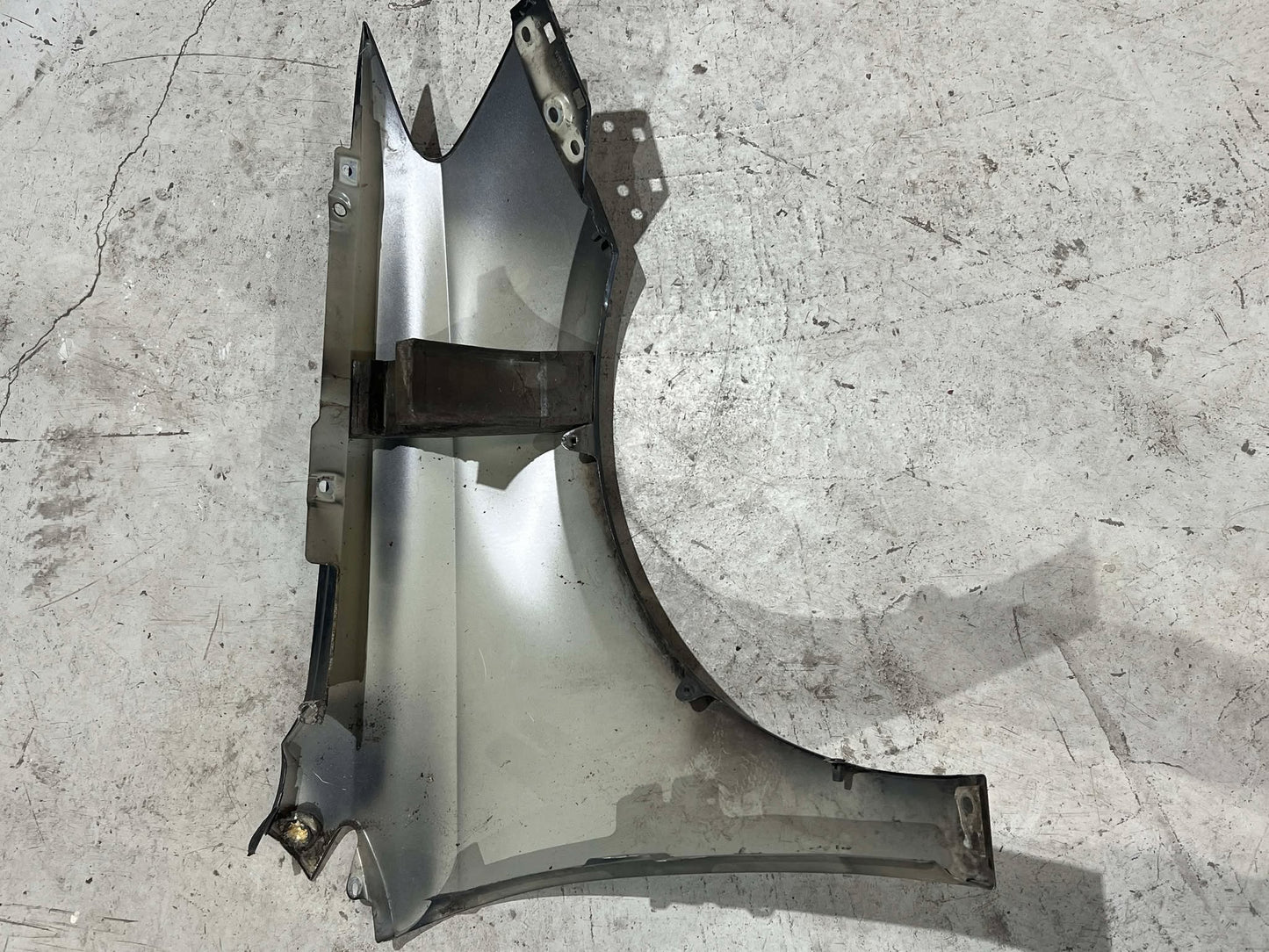 VOLKSWAGEN POLO 6R 2010-2017 FRONT LHS LEFT GUARD FENDER 6R0821105F