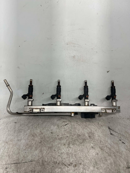BMW 1 3 X SERIES 2.0L N46 N46N FUEL INJECTORS WITH RAIL