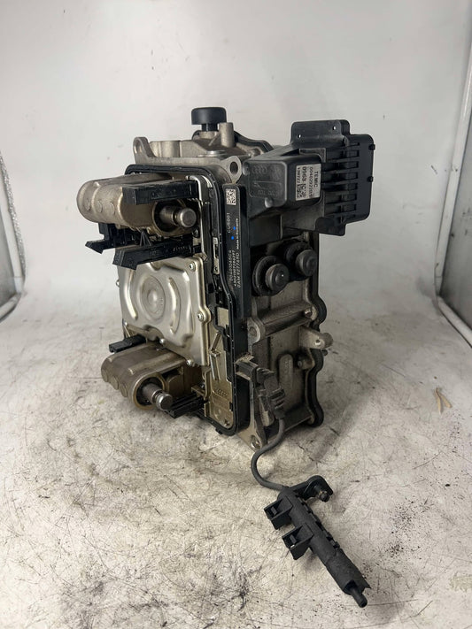 VOLKSWAGEN AUDI 0AM DSG TRANSMISSION MECHATRONICS UNIT WITH TCU 0AM927769D