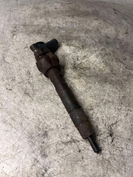 BMW 1 3 5 X SERIES N47 2.0L FUEL INJECTOR 7798446