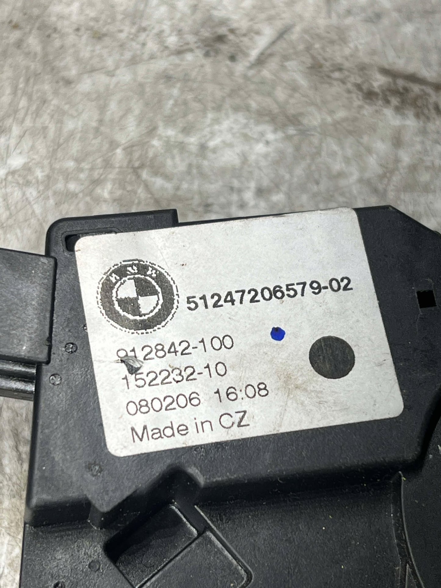 BMW X5 E70 BOOT LID LOCK ACTUATOR 7206579