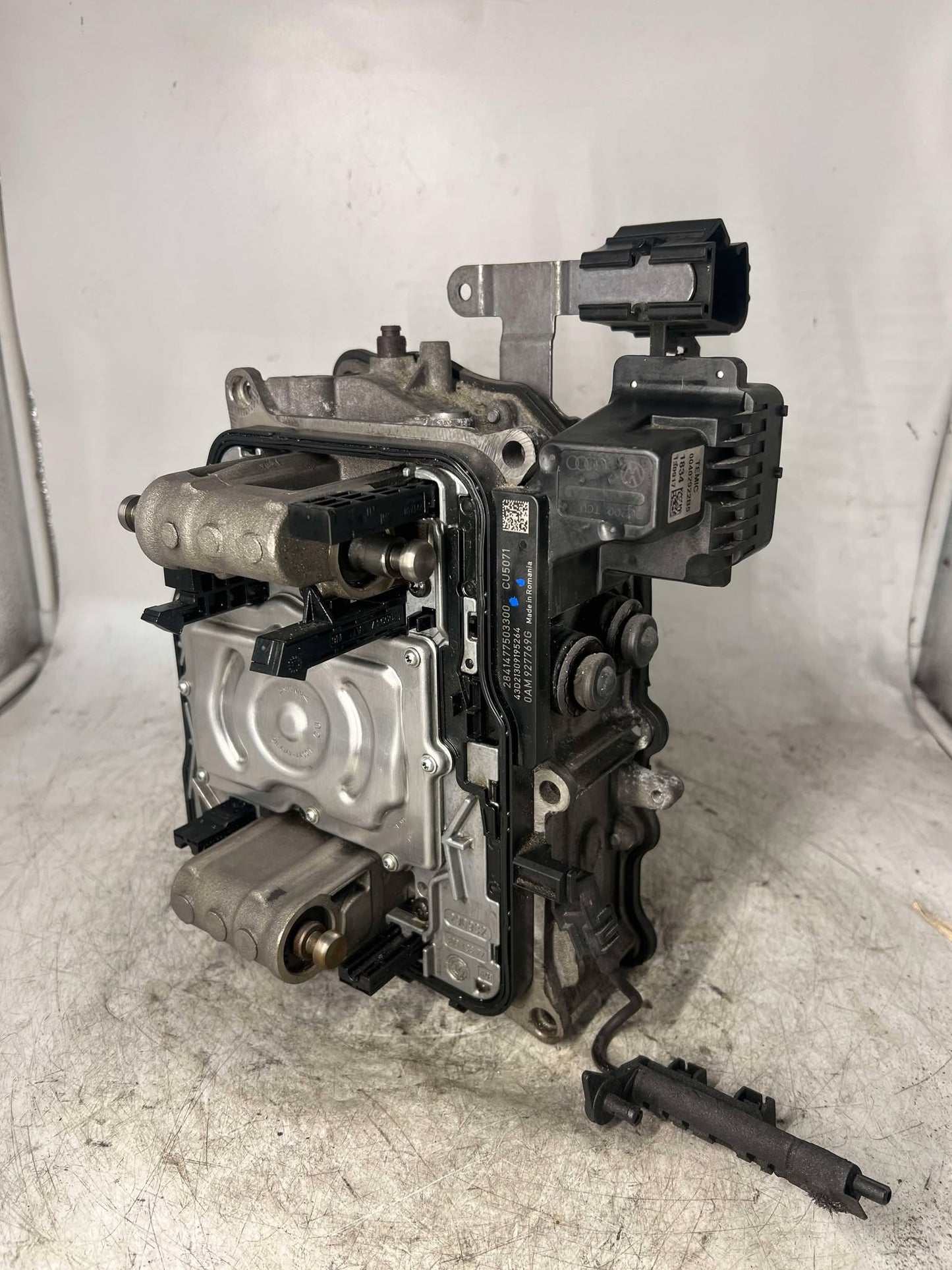 VOLKSWAGEN AUDI 0AM DSG TRANSMISSION MECHATRONICS UNIT 0AM927769G