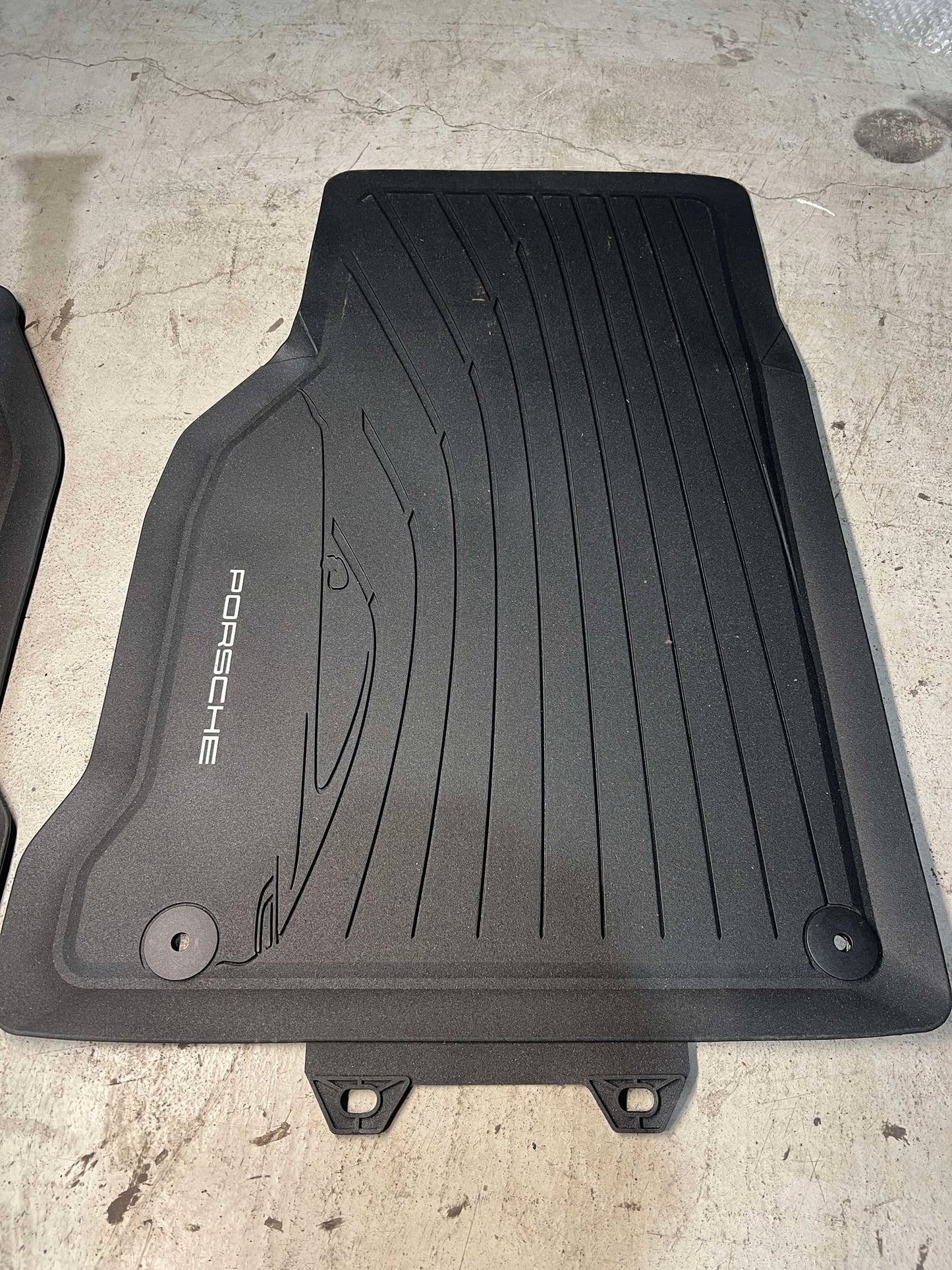 PORSCHE 992 ALL WEATHER RUBBER FLOOR MATS 992044801