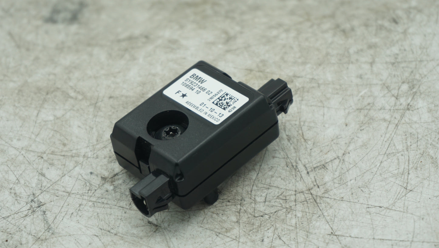 BMW 3 4 SERIES ANTENNA AMPLIFIER 9231466 - LRI Autoparts
