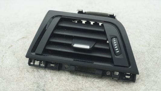 BMW 4 SERIES E32 E33 LEFT SIDE DASH AIR VENT