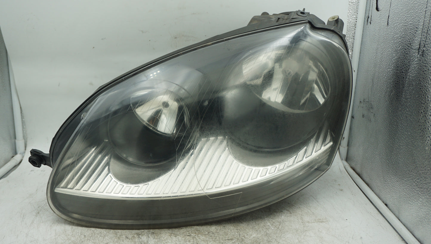 VW GOLF MK5 FRONT LEFT HEADLIGHT 1K6941005 - LRI Autoparts