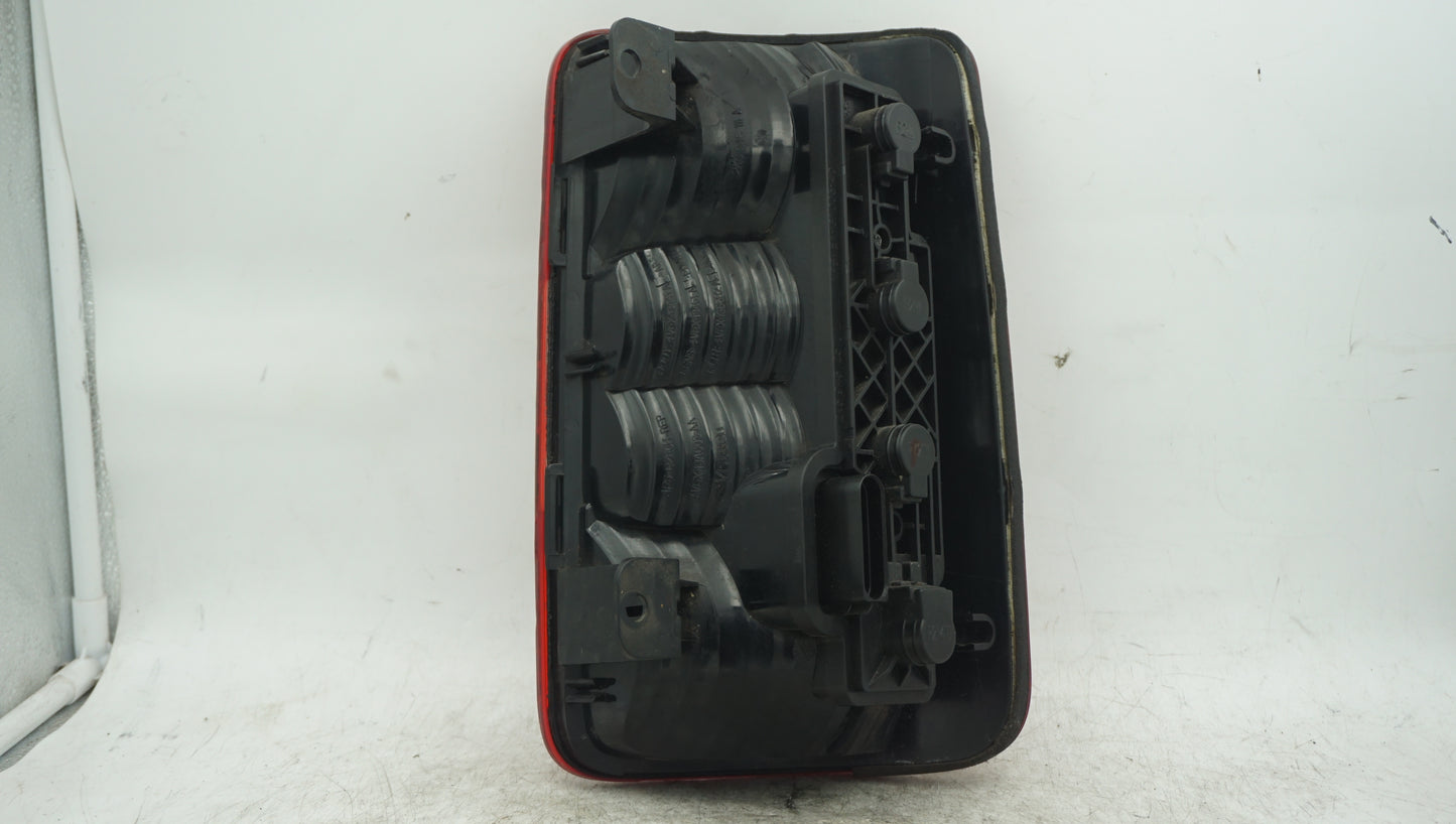 VW CADDY LEFT TAIL LIGHT LAMP 2K0945111A