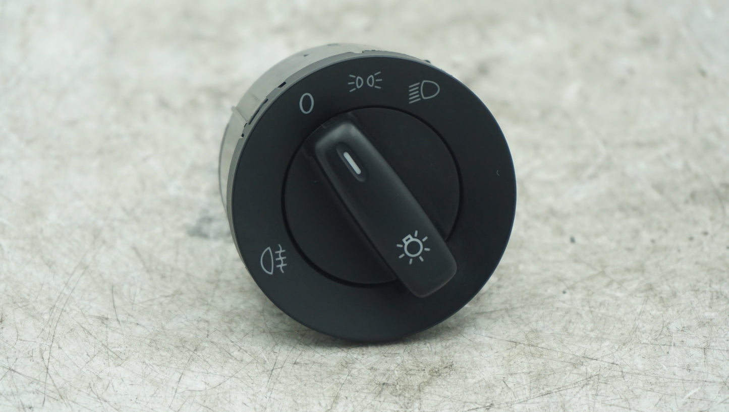 VOLKSWAGEN GOLF CADDY JETTA HEADLIGHT SWITCH 1K0941431
