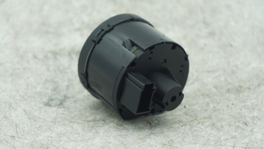 VOLKSWAGEN GOLF CADDY JETTA HEADLIGHT SWITCH 1K0941431