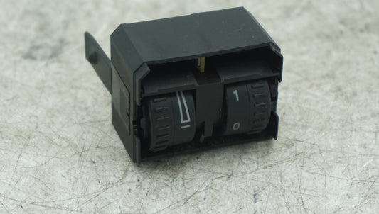 CADDY HEADLIGHT RANGE CONTROL SWITCH 2K0941333