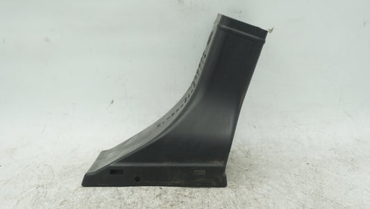 BMW 5 SERIES E60 FRONT LEFT BRAKE COOLING AIR DUCT 7033703