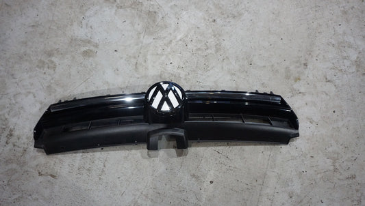 VW GOLF MK7 FRONT BUMPER MAIN GRILL 5G0853653