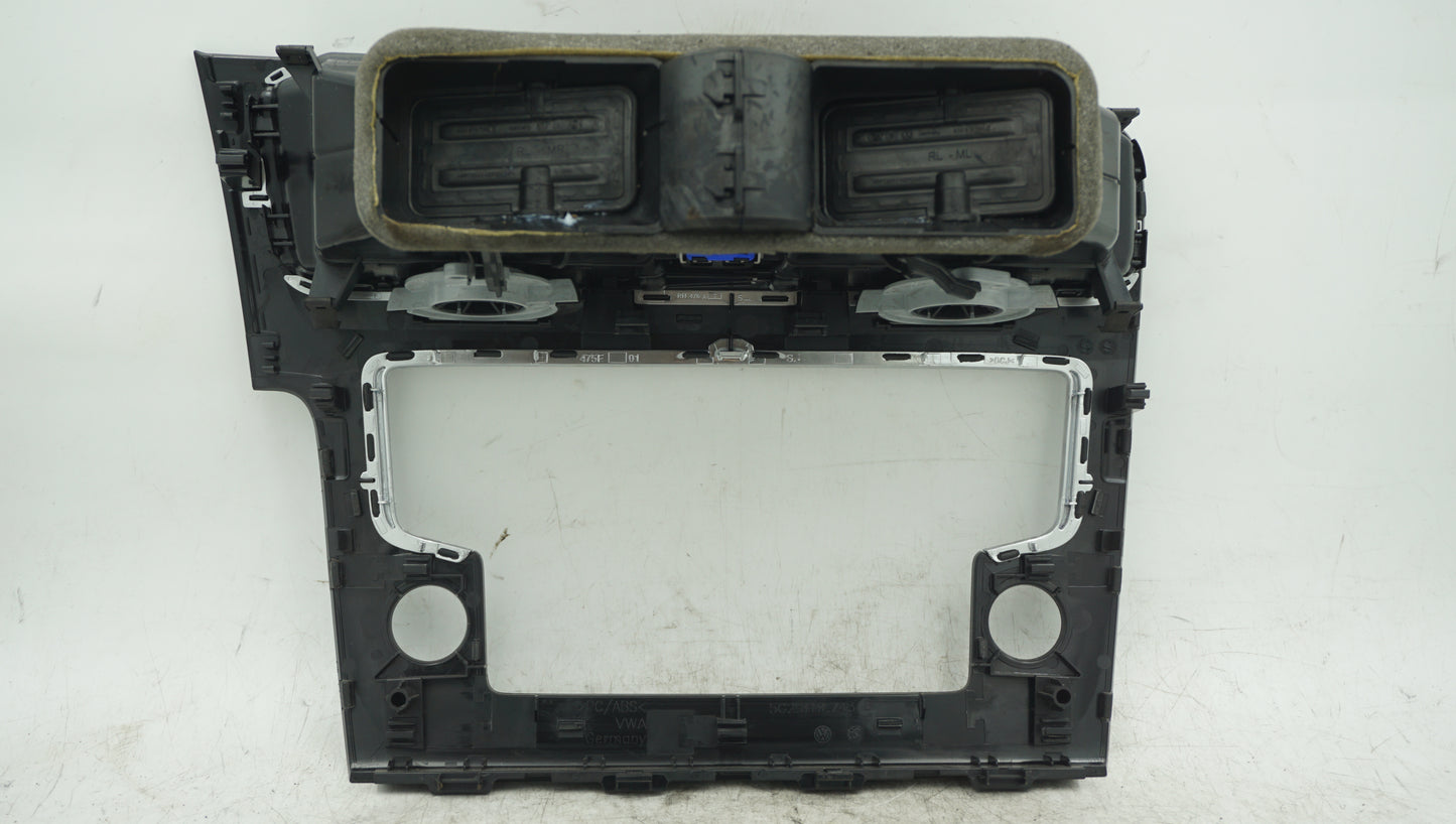 VW GOLF MK7 CENTE AIR VENTS AND TRIM 5G2819728