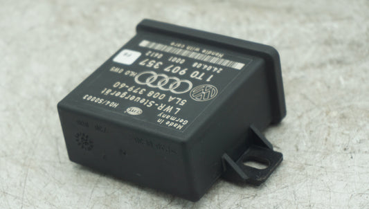 VW GOLF MK5 HEADLIGHT CONTROL MODULE 1T0907357