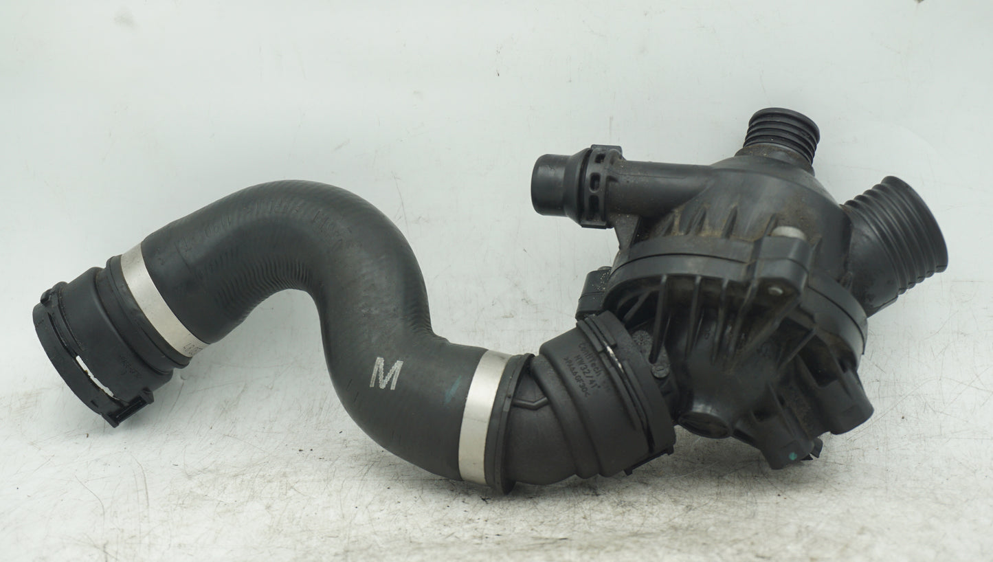 BMW 1 3 5 X N52 N54 COOLANT THERMOSTAT HOUSING 7549476