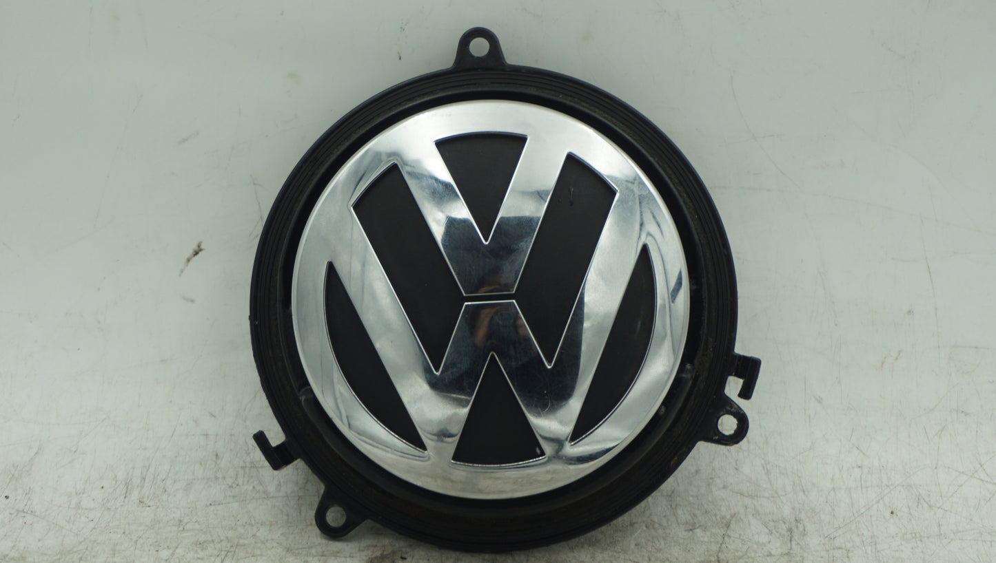 VW GOLF MK5 BOOT LID HANDLE/BADGE 03C5827469