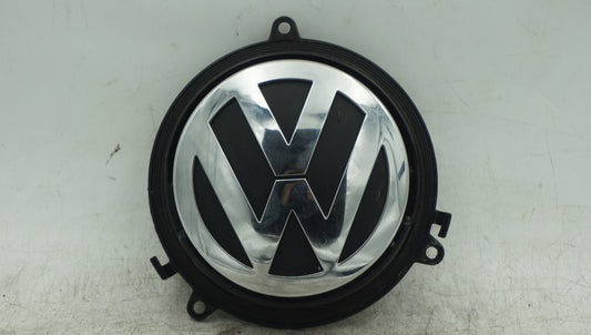 VW GOLF MK5 BOOT LID HANDLE/BADGE 03C5827469