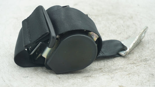 VW GOLF MK5 REAR RIGHT SEAT BELT 606471400
