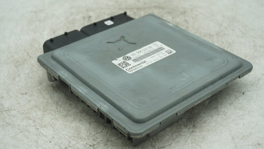 VW AUDI 1.6TDI ECU 03L906023DB CAYD ENGINE