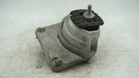 BMW 5 SERIES E60 530I ENGINE MOUNT 676111702