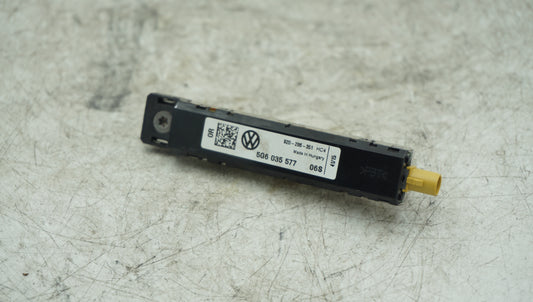 VW GOLF MK7 ANTENNA AMPLIFIER 5G6035577