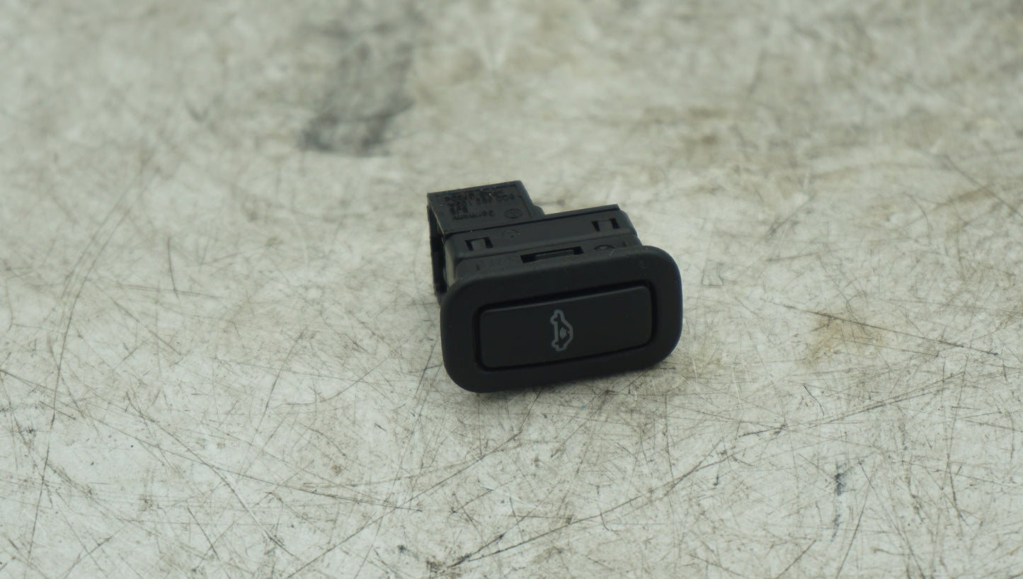 VW GOLF  MK5 ALARM DEACTIVATION SWITCH BUTTON 6Q0962109A