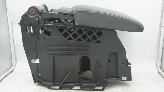 VW GOLF MK5 CENTRE CONSOLE ARM REST 1K0864207