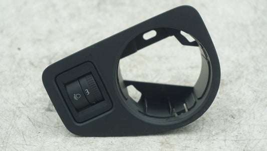 VW GOLF MK7 HEADLIGHT SWITCH HOUSING 5G2858341