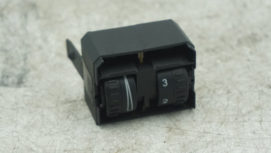 CADDY HEADLIGHT RANGE CONTROL SWITCH 2K0941333