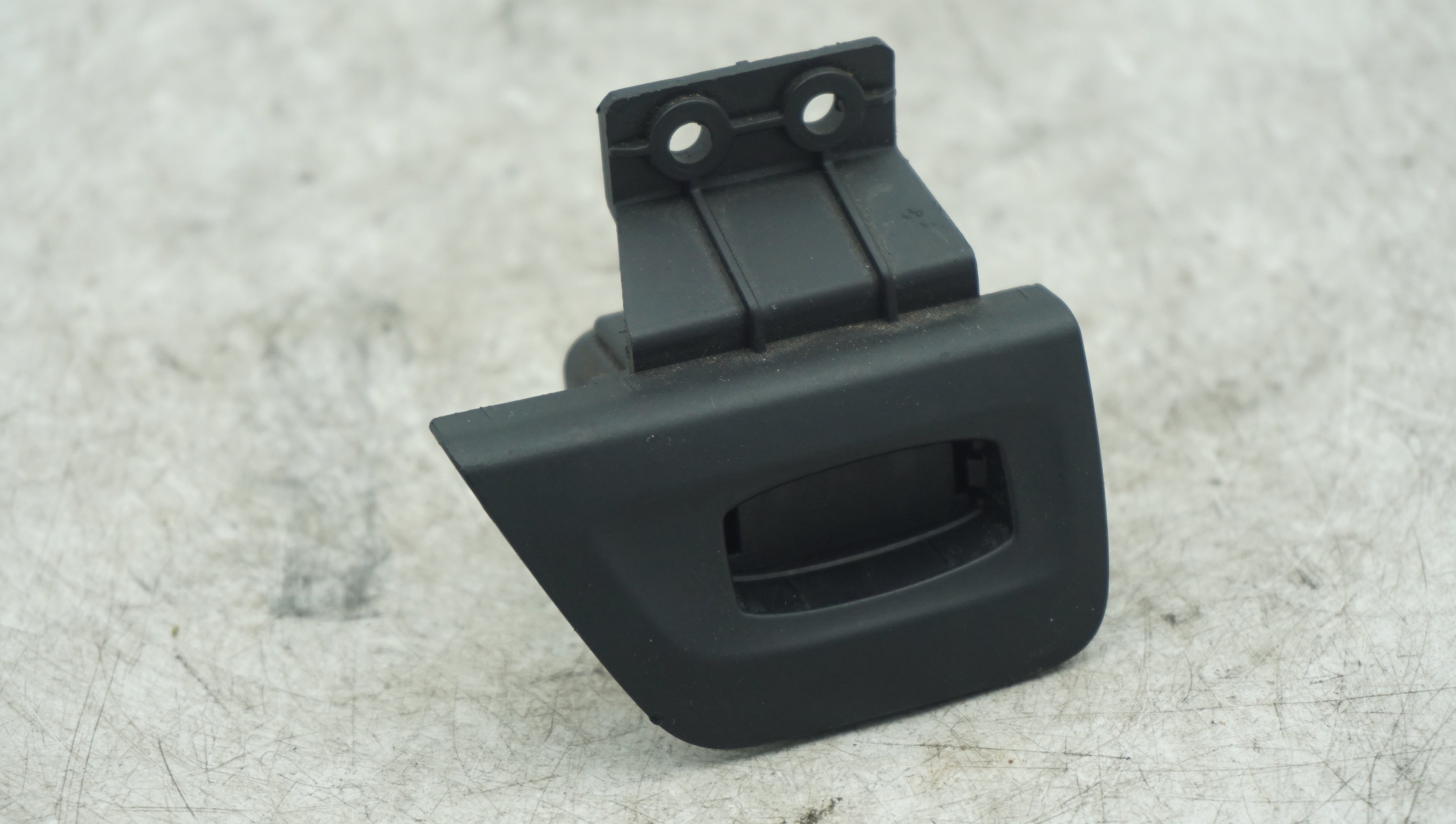 BMW 1 SERIES E81 E82 E87 E88 IGNITION KEY READER 6954718 LRI Autoparts