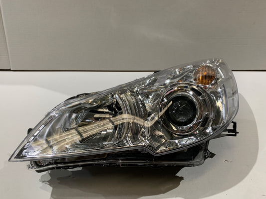 SUBARU LIBERTY OUTBACK LHS LEFT HALOGEN HEADLIGHT 2010-2012