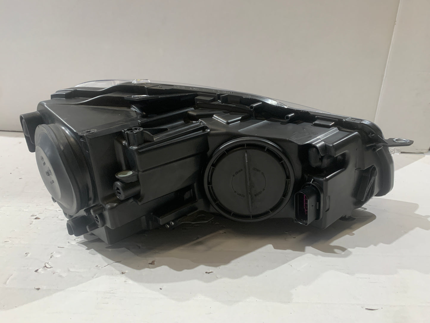 VOLKSWAGEN MK6 LHS LEFT XENON HEADLIGHT 5K2941751C