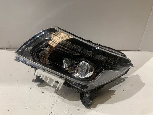 NISSAN NAVARA NP300 LHS LEFT LED BLACK INSERT HEADLIGHT 2015-2020