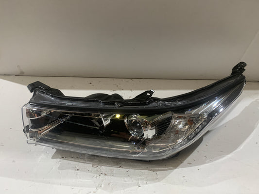 TOYOTA KLUGER GSU50 GSU55 LHS LEFT HALOGEN HEADLIGHT 811500E340