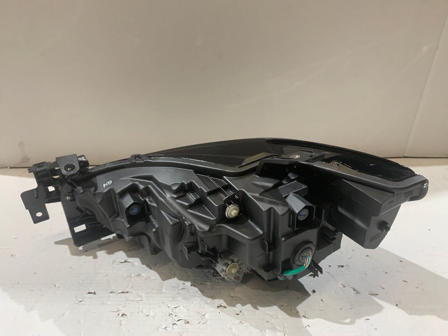 MAZDA 6 GL RHS RIGHT LED HEADLIGHT GRF5-51030