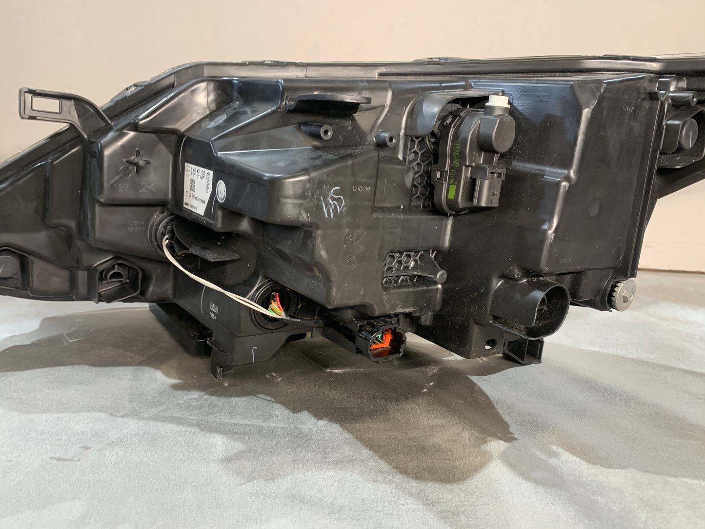 NISSAN QASHQAI RHS RIGHT LED HEADLIGHT 100-18016