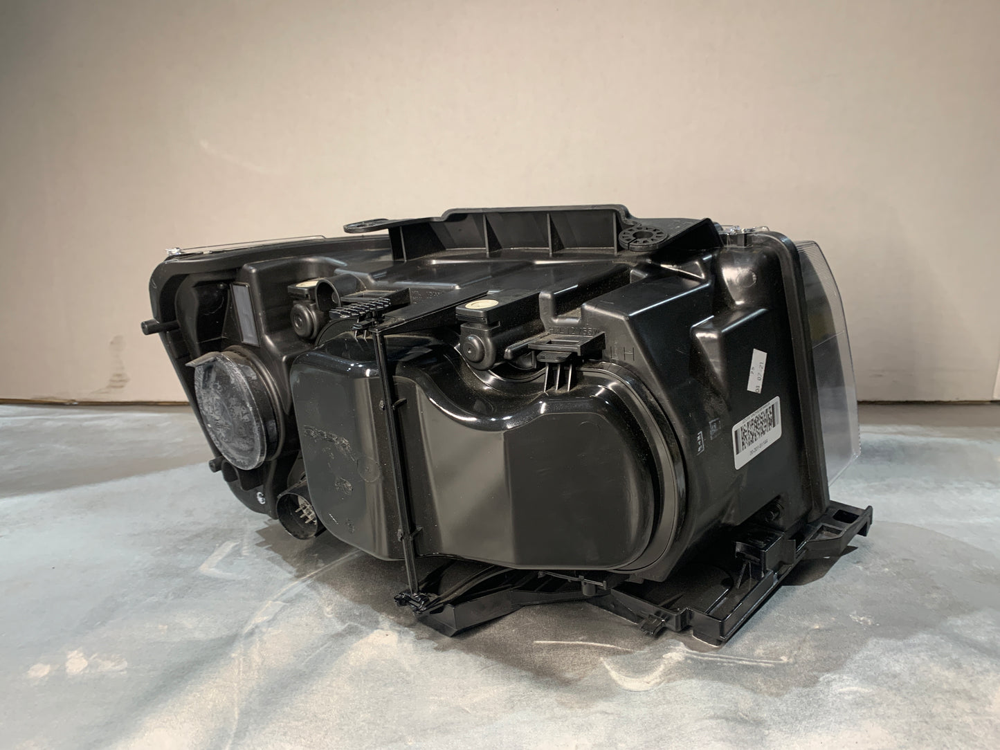 LAND ROVER FREELANDER 2 LHS LEFT HALOGEN HEADLIGHT