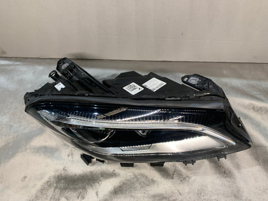 MERCEDES GLA CLASS W156 RHS RIGHT HEADLIGHT A1569067800