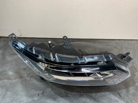 NISSAN QASHQAI J11 RHS RIGHT HALOGEN HEADLIGHT 26010HV05B