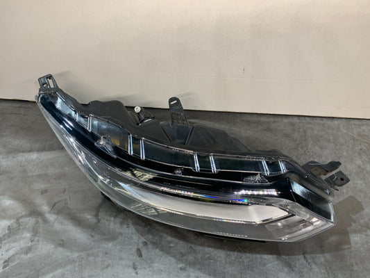 NISSAN QASHQAI J11 RHS RIGHT LED XENON HEADLIGHT 26010HV55A