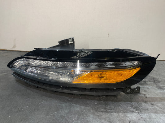 JEEP CHEROKEE LHS PASSENGER XENON HEADLIGHT 68321887AC 2014-2019