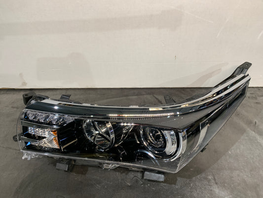 TOYOTA COROLLA ZRE172R LHS LEFT XENON LED HEADLIGHT 2013-2016