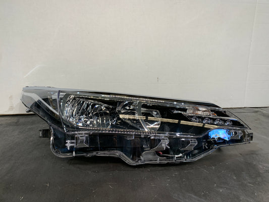 TOYOTA COROLLA ZRE172 RHS RIGHT HALOGEN HEADLIGHT 2016-2019