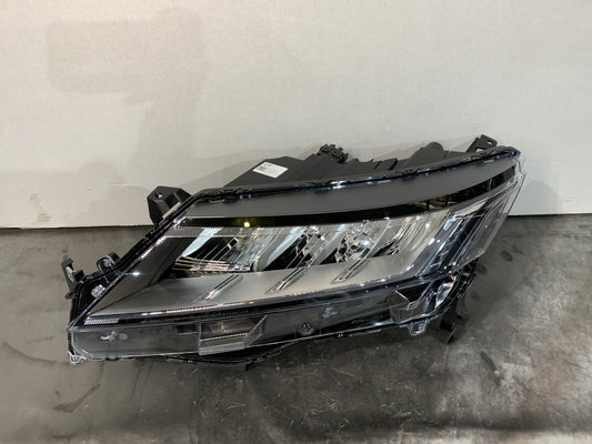 MITSUBISHI ASX LHS LEFT LED HEADLIGHT 8301D4-83