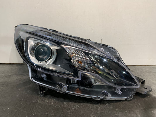 Peugeot 2008 A94 RHS RIGHT Headlight 9825313580