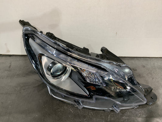 Peugeot 2008 A94 RHS RIGHT Headlight 9825313580