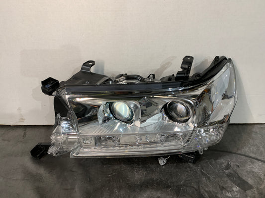 TOYOTA LANDCRUISER 200 SERIES VDJ200R LHS LEFT LED HEADLIGHT 2015-2021