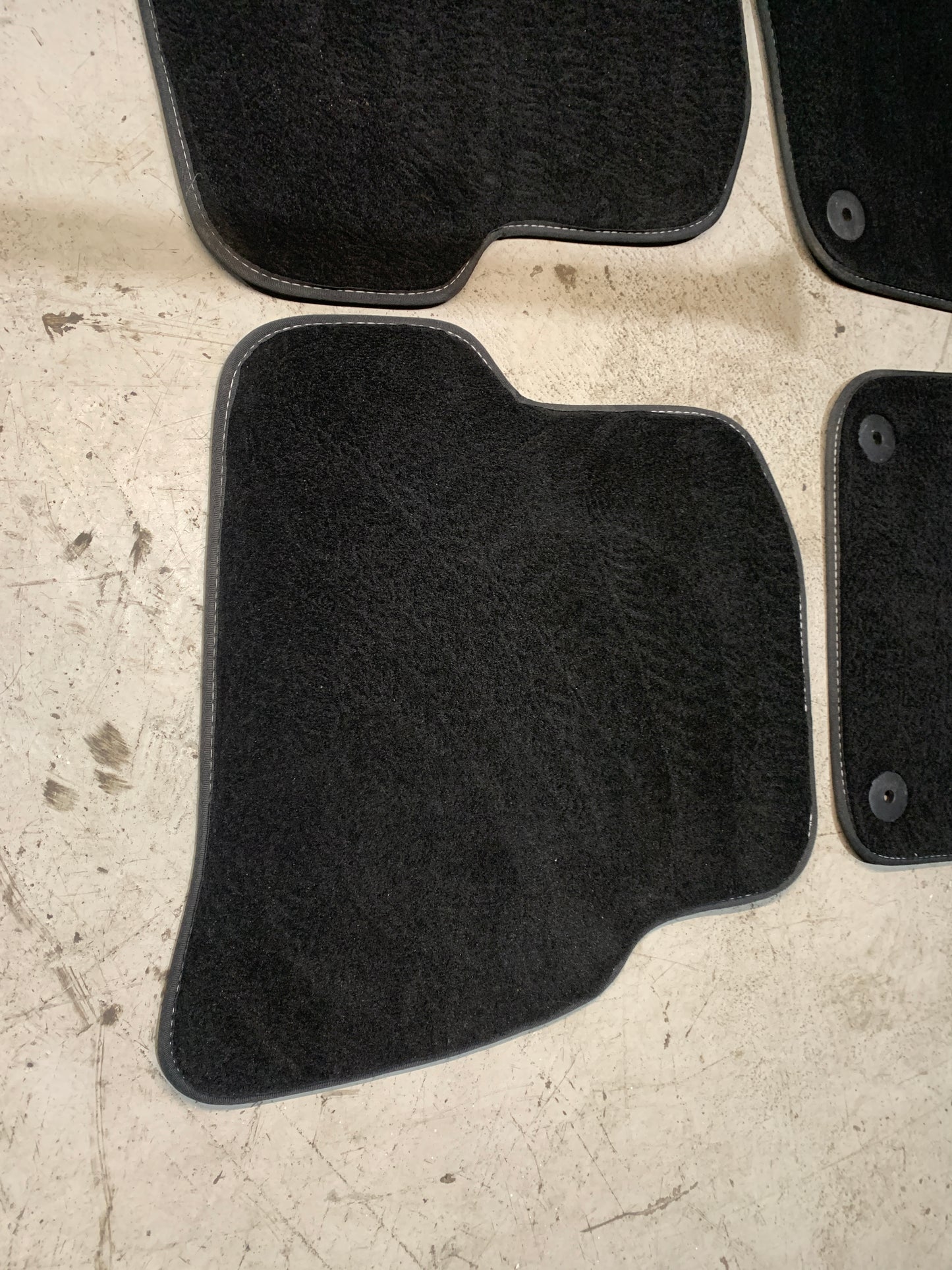 VW POLO 6R FLOOR MATS SET
