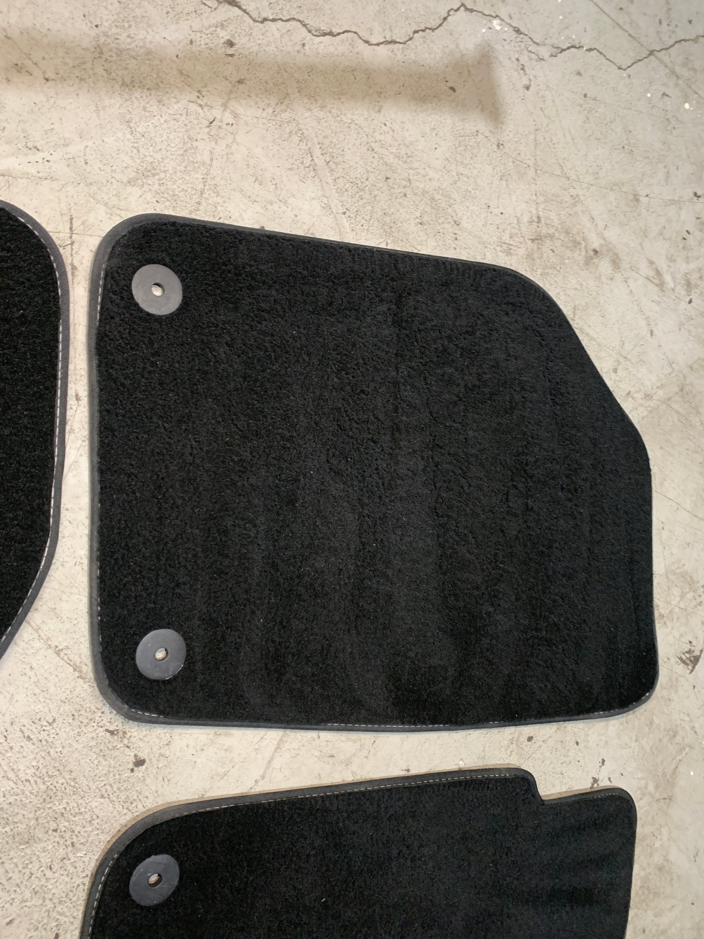 VW POLO 6R FLOOR MATS SET