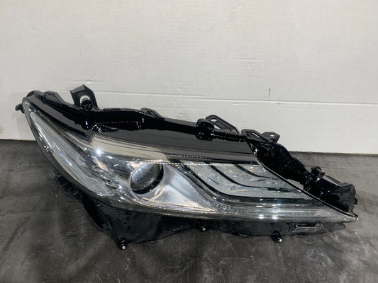 TOYOTA CAMRY XV70 RHS RIGHT LED HEADLIGHT 2018-2022